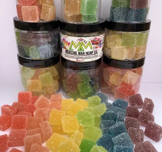 THC edibles guide featuring cannabis gummies and chocolate in Australia